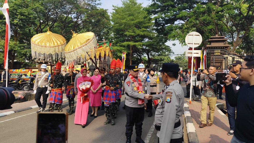 Pulang Kampung Pimpin Polda Sulsel, Irjen Awal Tekankan soal Siri Na Pacce Pulang Kampung Pimpin Polda Sulsel, Irjen Awal Tekankan soal Siri Na Pacce