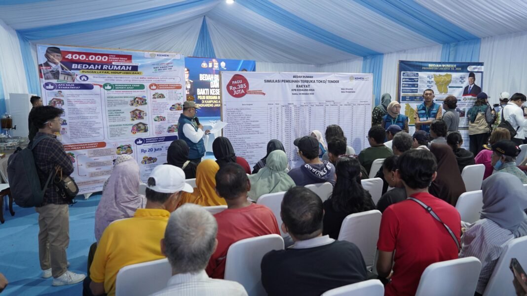 Menteri PKP, Mendagri, dan Kapolda Metro Jaya Kolaborasi Bedah Rumah di Kampung Ambon Jakbar Menteri PKP, Mendagri, dan Kapolda Metro Jaya Kolaborasi Bedah Rumah di Kampung Ambon Jakbar