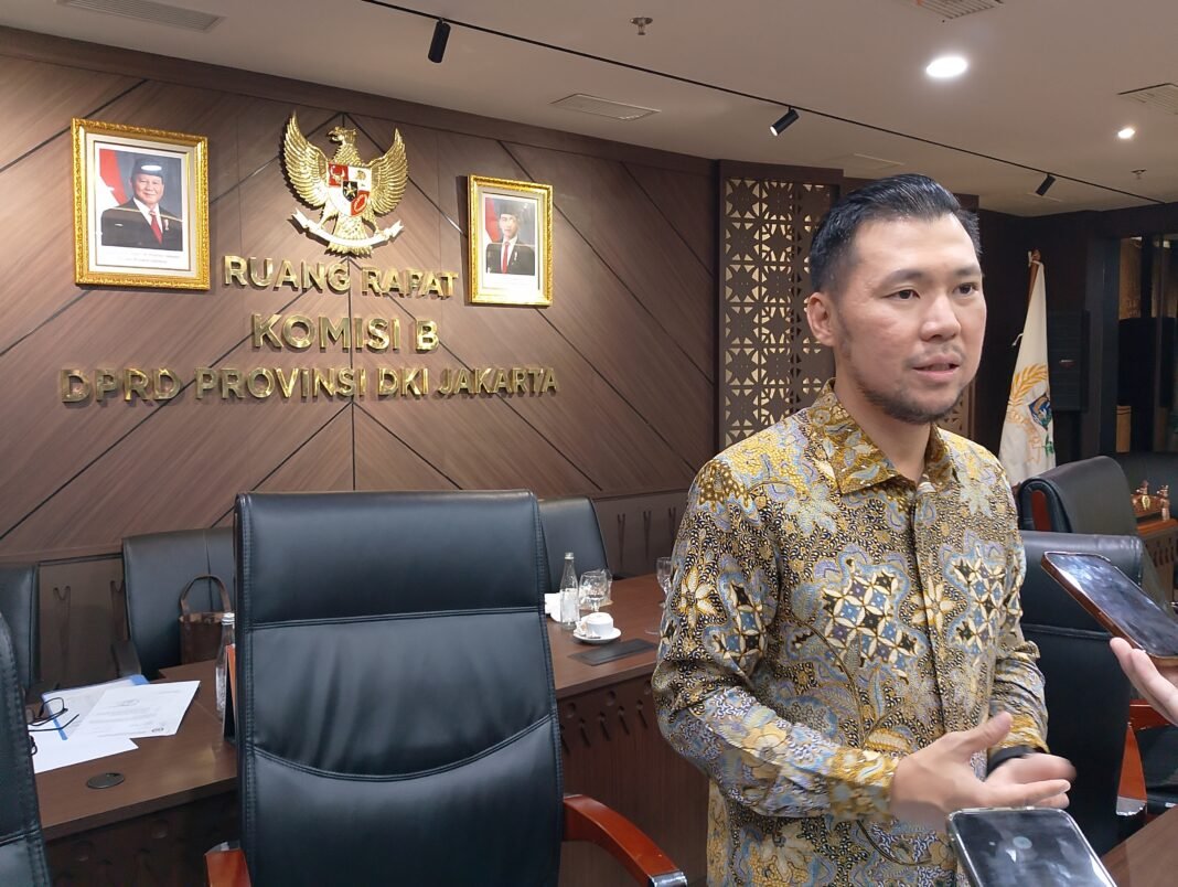 Pansus DPRD DKI Temukan Dugaan Manipulasi Omzet Parkir di Sejumlah RSUD Pansus DPRD DKI Temukan Dugaan Manipulasi Omzet Parkir di Sejumlah RSUD