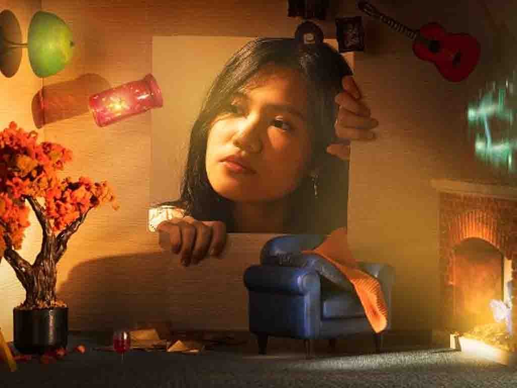 Natania Karin Luncurkan Album Kedua Berjudul Siluet Kita Berjalan dan Menjauh Penyanyi solo, Natania Karin. (Foto: Istimewa)