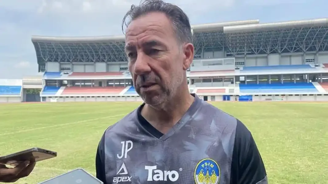 Pelatih PSIM Yogyakarta, Jean-Paul van Gastel dipecat, (Foto: PSIM)