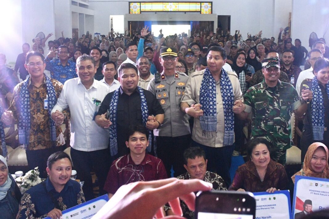 BP Tapera Dorong Percepatan Penyaluran FLPP melalui Penguatan Ekosistem Perumahan di Subang BP Tapera Dorong Percepatan Penyaluran FLPP melalui Penguatan Ekosistem Perumahan di Subang