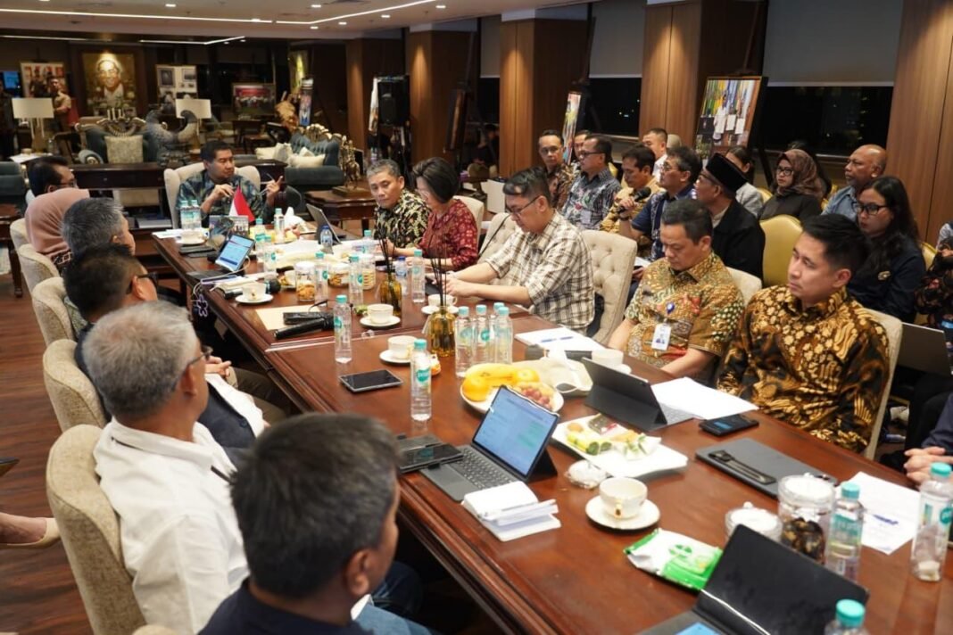 Menteri PKP Maruarar Sirait Genjot Kinerja BP Tapera, Realisasi FLPP Capai 178.211 Unit Menteri PKP Maruarar Sirait Genjot Kinerja BP Tapera, Realisasi FLPP Capai 178.211 Unit