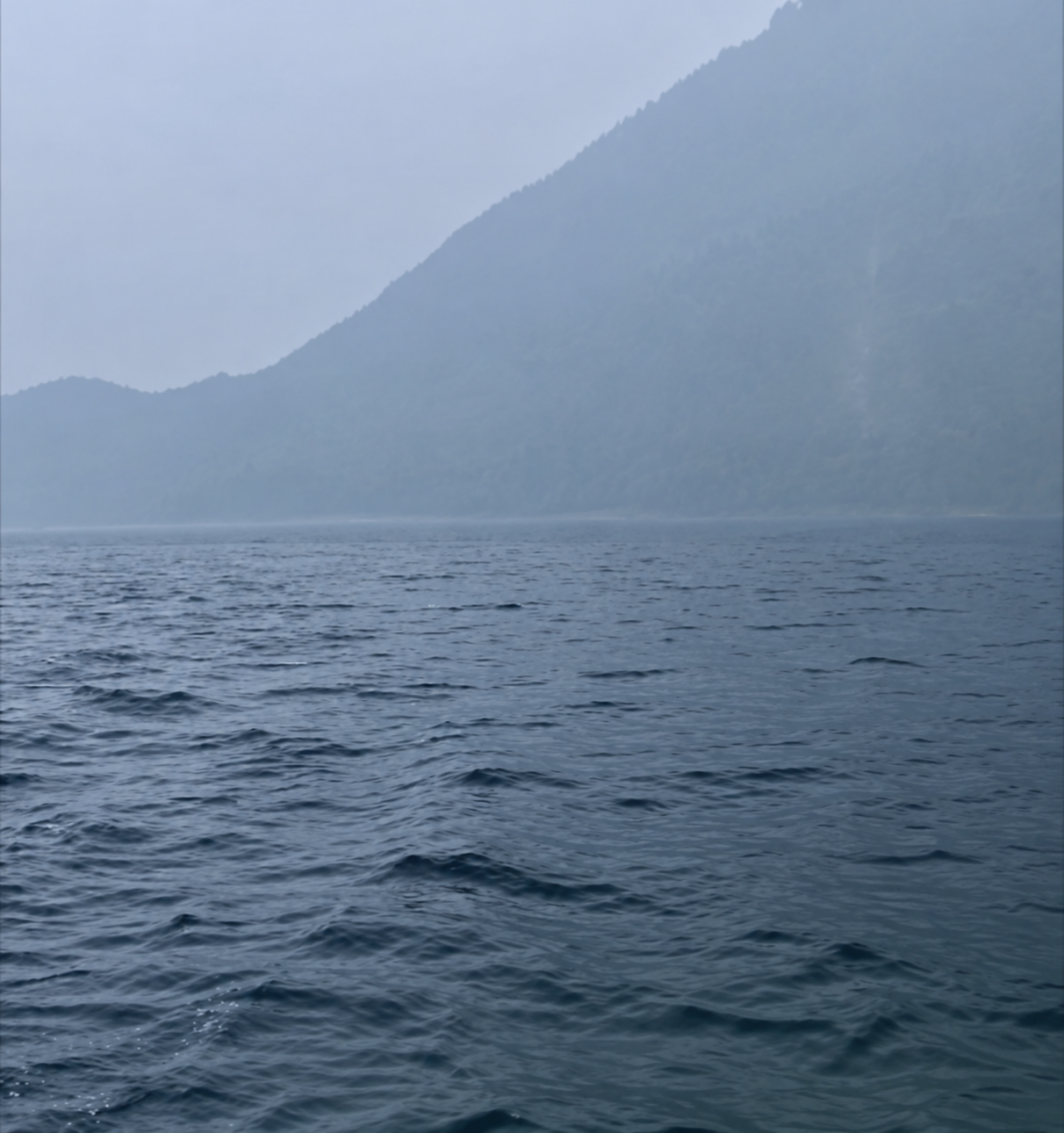 Kabut Asap Selimuti Danau Toba, BMKG Catat Kualitas Udara Sempat Tidak Sehat Kabut Asap Selimuti Danau Toba, BMKG Catat Kualitas Udara Sempat Tidak Sehat